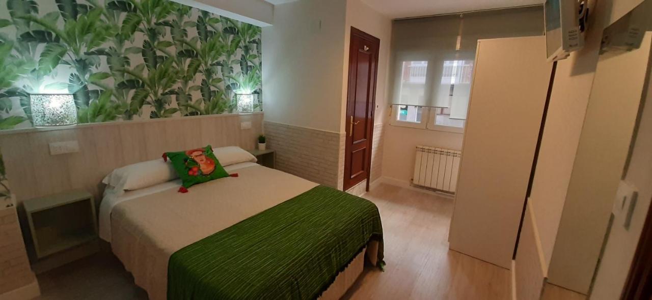 Hostal Verdemar Gijón Exteriör bild