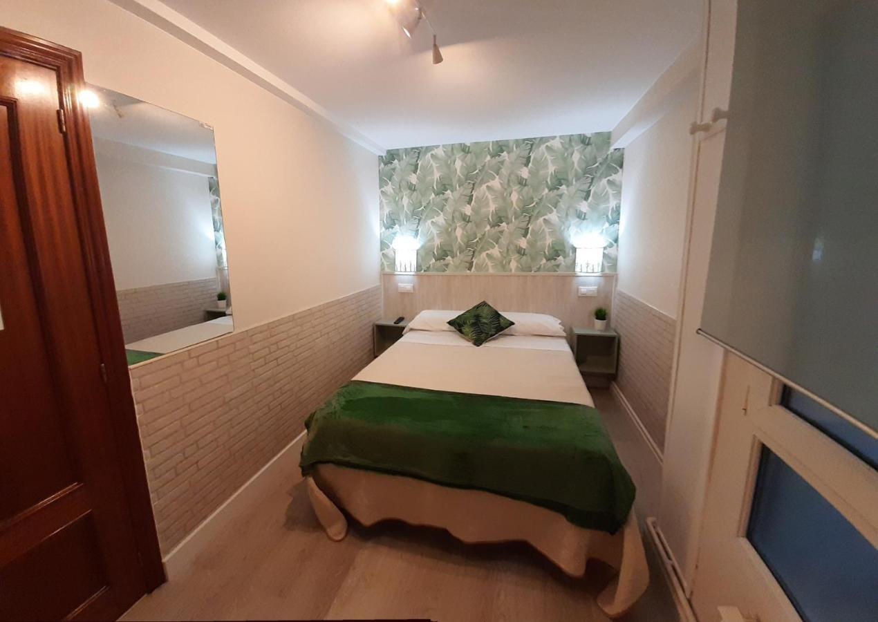 Hostal Verdemar Gijón Exteriör bild