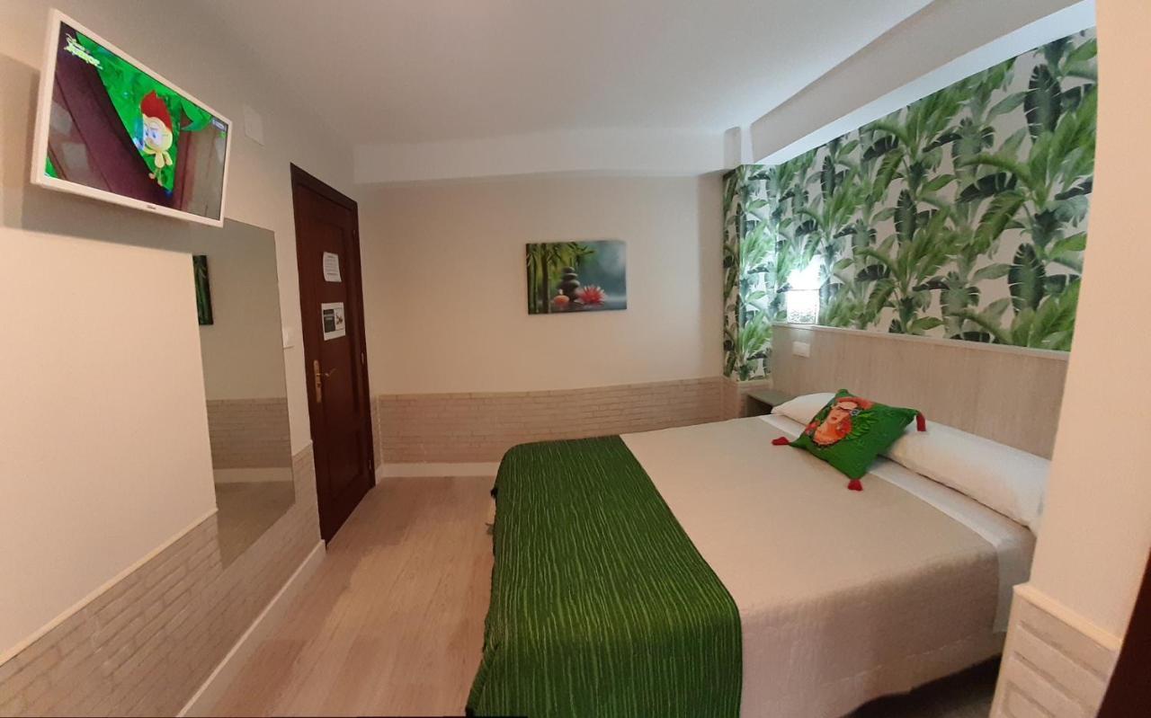 Hostal Verdemar Gijón Exteriör bild