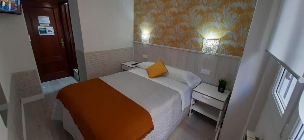 Hostal Verdemar Gijón Exteriör bild