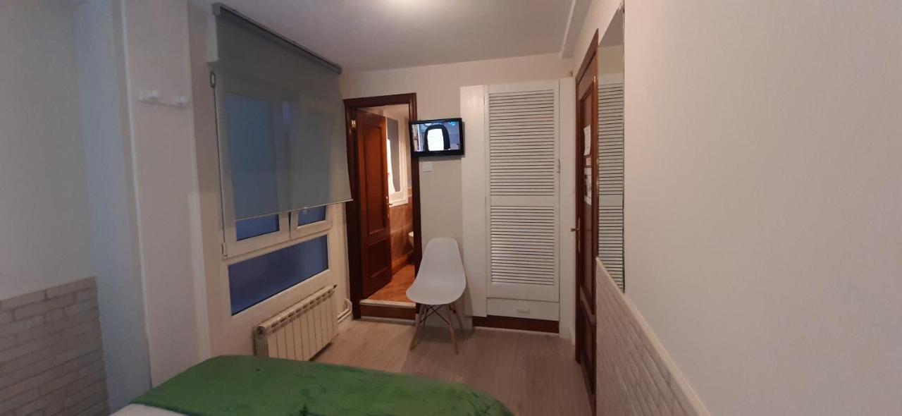 Hostal Verdemar Gijón Exteriör bild