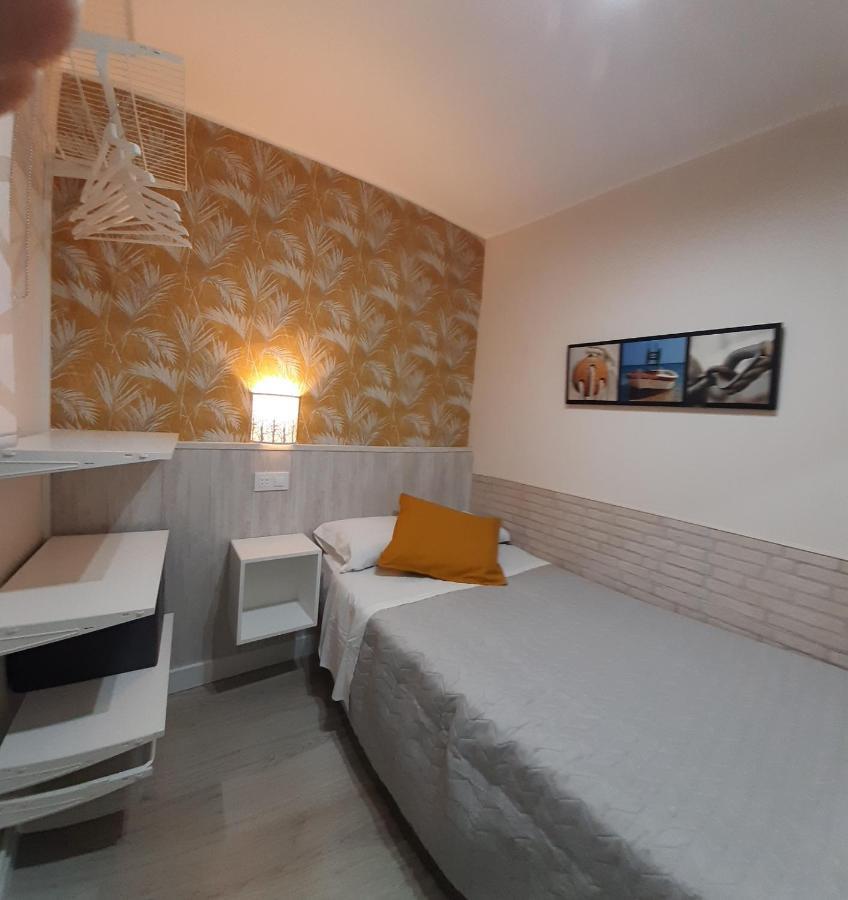 Hostal Verdemar Gijón Exteriör bild