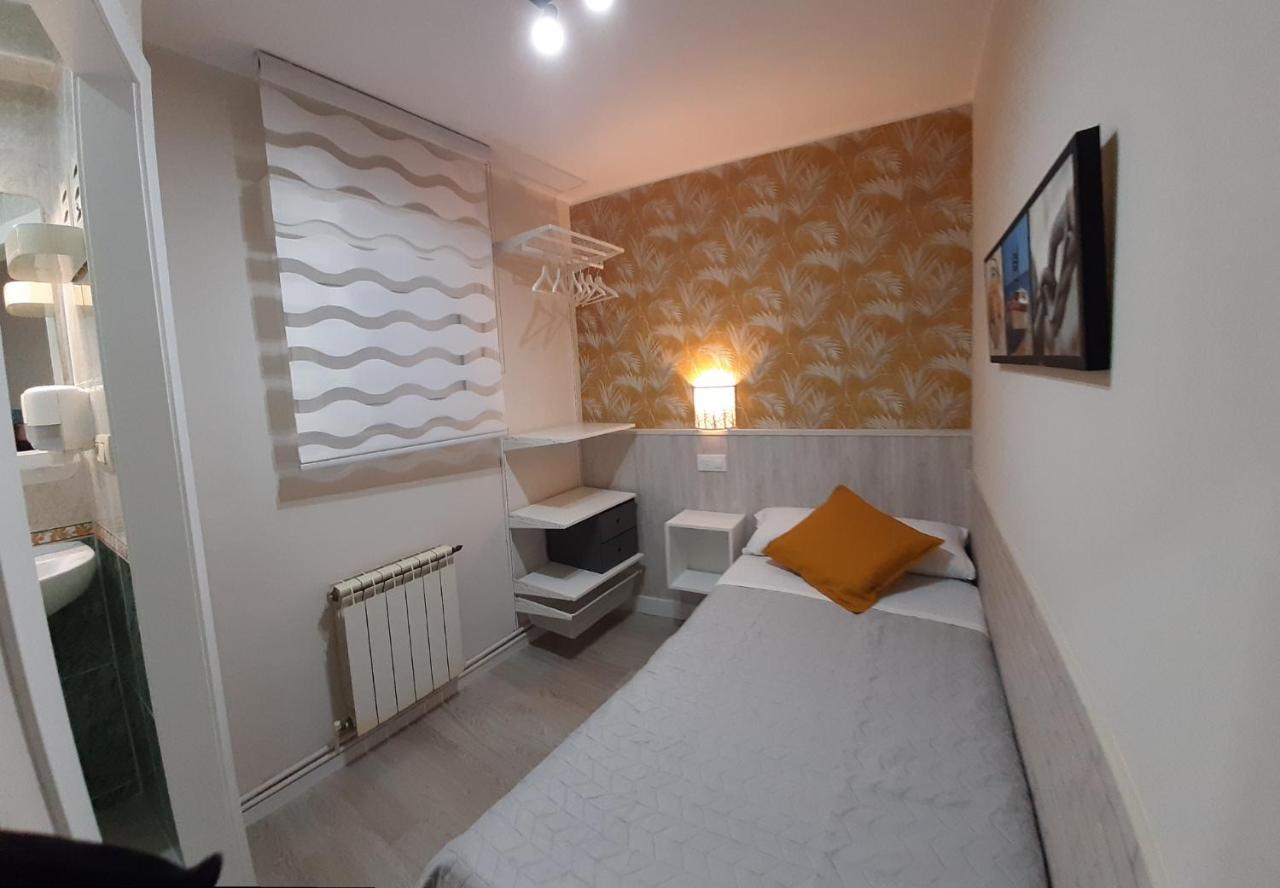 Hostal Verdemar Gijón Exteriör bild