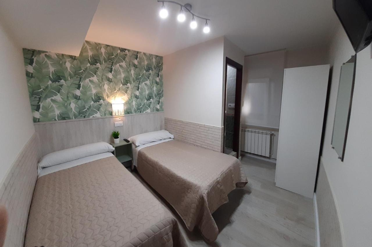 Hostal Verdemar Gijón Exteriör bild