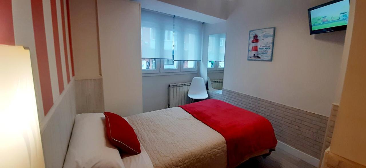 Hostal Verdemar Gijón Exteriör bild