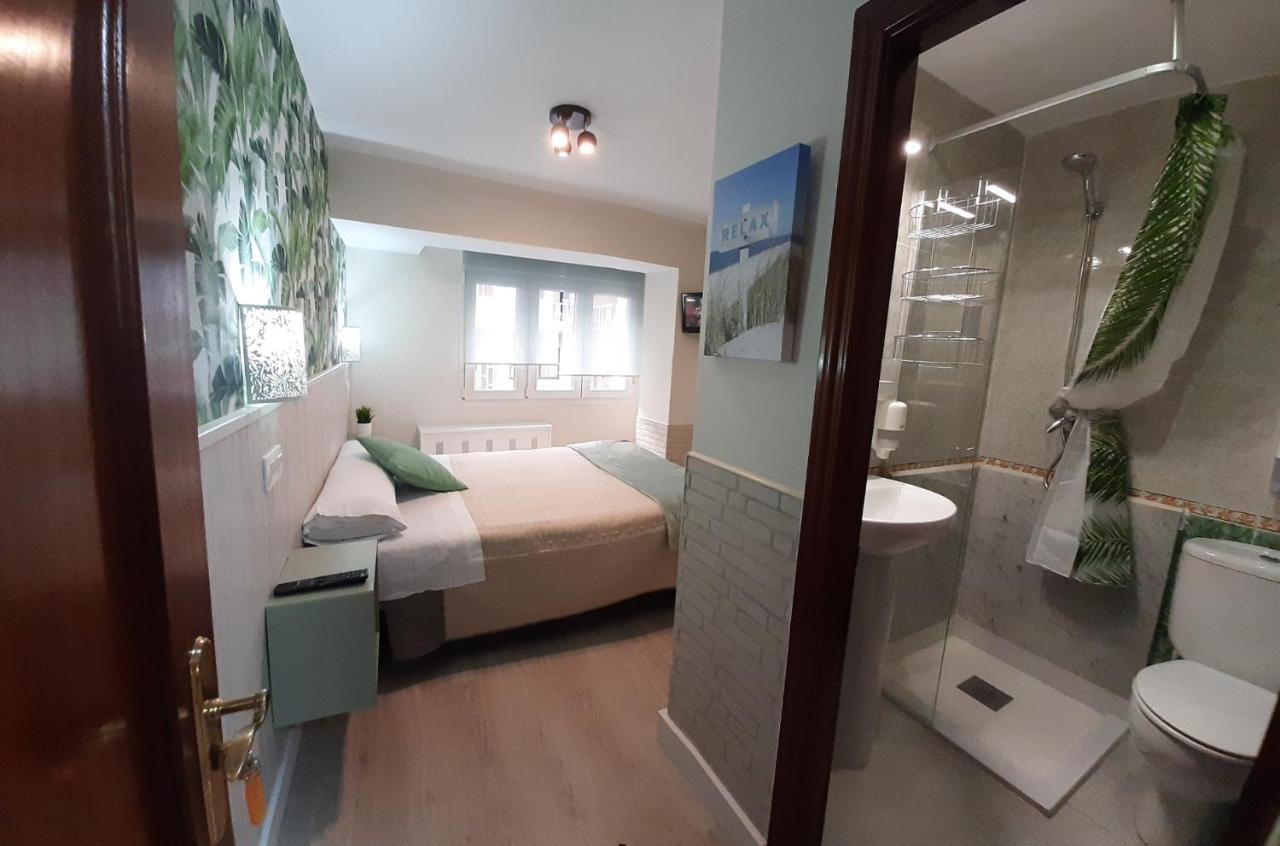 Hostal Verdemar Gijón Exteriör bild