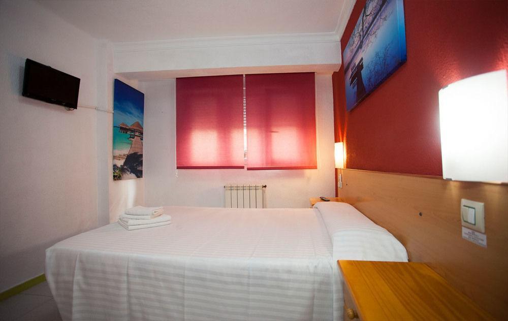 Hostal Verdemar Gijón Exteriör bild